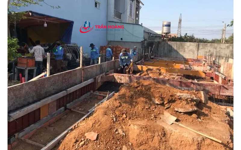 Móng nhà phải chắc thì mới xây được nhà 2 tầng tường chịu lực
