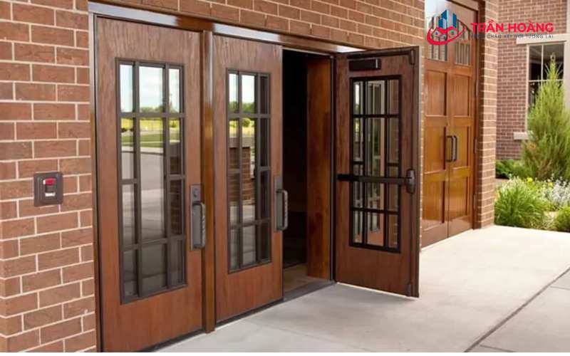 Thay đổi hướng của cửa chính, cửa phụ